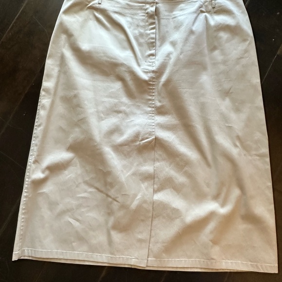 Anne Klein Tailored SKIRT in Sand Color Size 14 - Picture 7 of 15